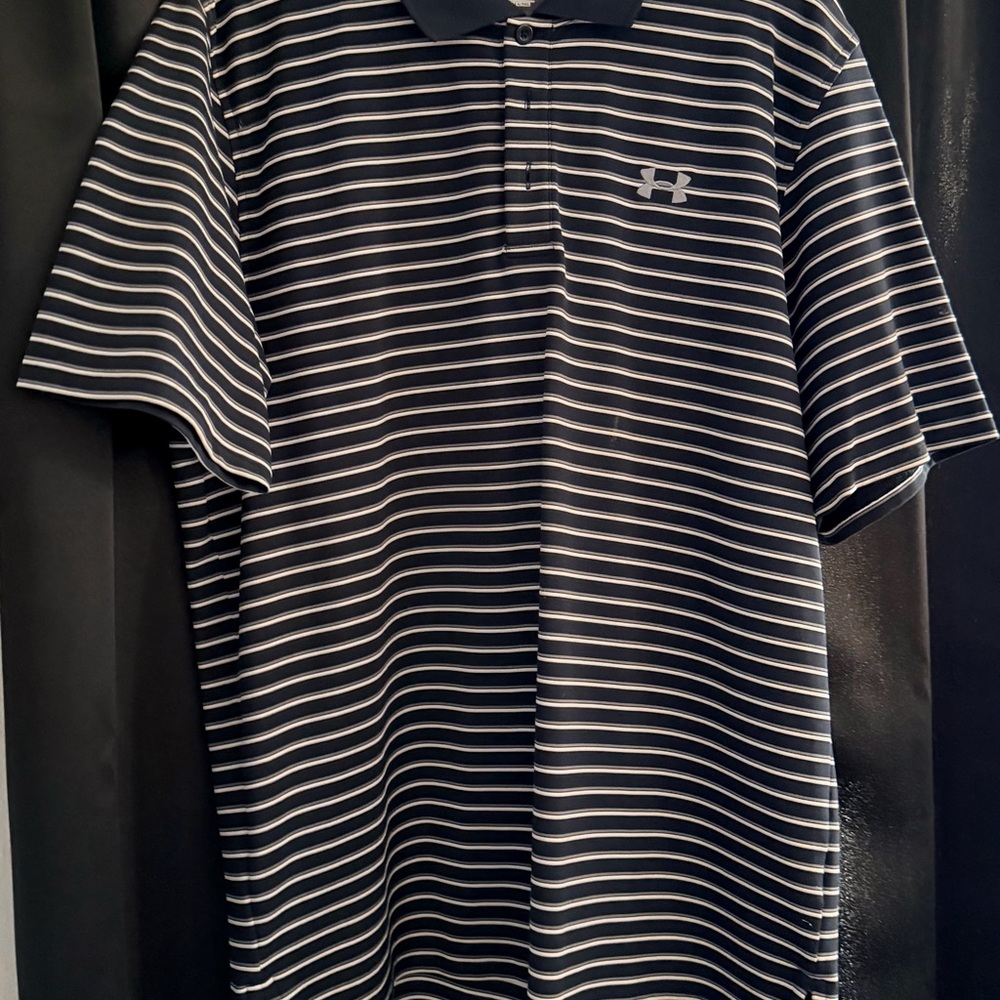 Under Armour Men’s Black and White Striped Men’s Polo